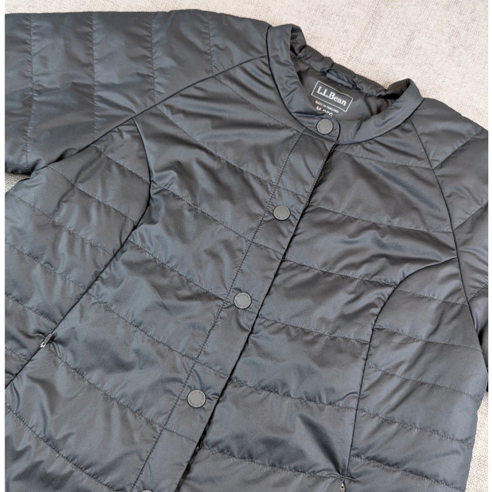LL Bean Jacket Womens M Black Short Sleeve Quilted Puffer Snap Front Lightweight